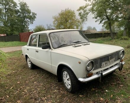 Белый ВАЗ 2101, объемом двигателя 1.2 л и пробегом 1000 тыс. км за 407 $, фото 1 на Automoto.ua