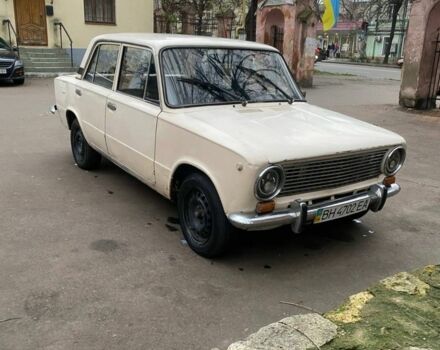 Белый ВАЗ 2101, объемом двигателя 0 л и пробегом 200 тыс. км за 550 $, фото 2 на Automoto.ua