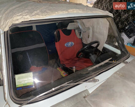 ВАЗ 2101 1980 в Смеле на Automoto.ua Белый ВАЗ 2101, объемом двигателя 1.2 л и пробегом 42 тыс. км за 500 $, фото 8 на Automoto.ua