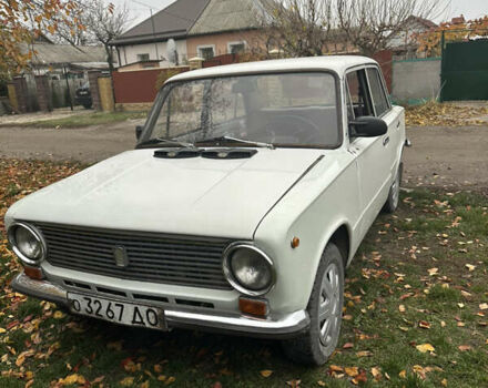 Белый ВАЗ 2101, объемом двигателя 1.3 л и пробегом 800 тыс. км за 663 $, фото 6 на Automoto.ua
