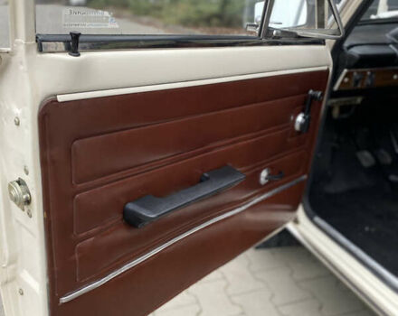 Белый ВАЗ 2101, объемом двигателя 1.2 л и пробегом 23 тыс. км за 2000 $, фото 14 на Automoto.ua