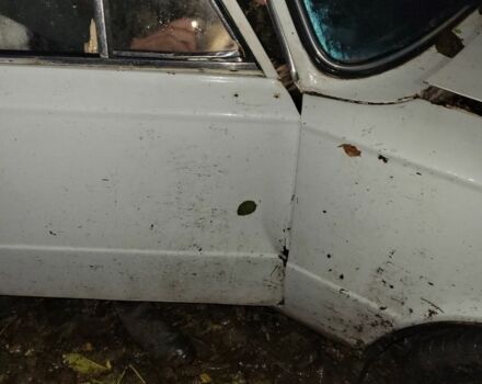 Білий ВАЗ 2101, об'ємом двигуна 1 л та пробігом 1000 тис. км за 100 $, фото 4 на Automoto.ua