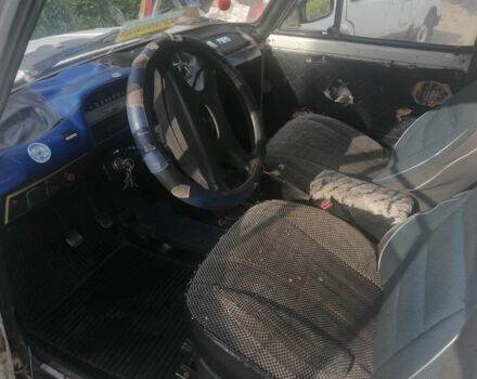 Белый ВАЗ 2101, объемом двигателя 1 л и пробегом 300 тыс. км за 258 $, фото 5 на Automoto.ua