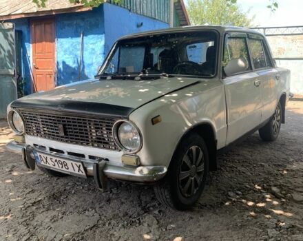 Белый ВАЗ 2101, объемом двигателя 1.3 л и пробегом 225 тыс. км за 400 $, фото 1 на Automoto.ua