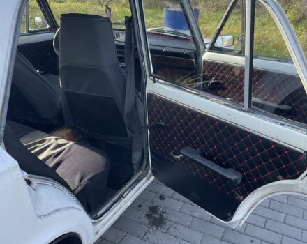 Белый ВАЗ 2101, объемом двигателя 1.3 л и пробегом 300 тыс. км за 595 $, фото 7 на Automoto.ua