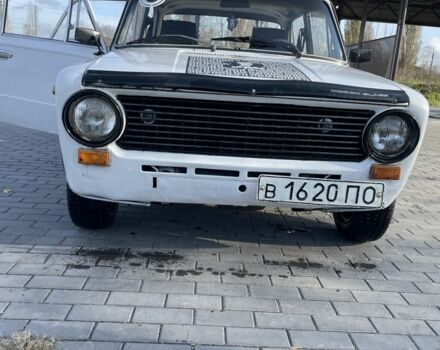 Белый ВАЗ 2101, объемом двигателя 1.3 л и пробегом 300 тыс. км за 595 $, фото 3 на Automoto.ua