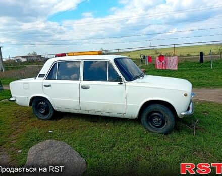 Белый ВАЗ 2101, объемом двигателя 1.2 л и пробегом 400 тыс. км за 750 $, фото 3 на Automoto.ua