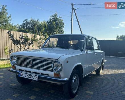 Белый ВАЗ 2101, объемом двигателя 1.2 л и пробегом 52 тыс. км за 3199 $, фото 4 на Automoto.ua