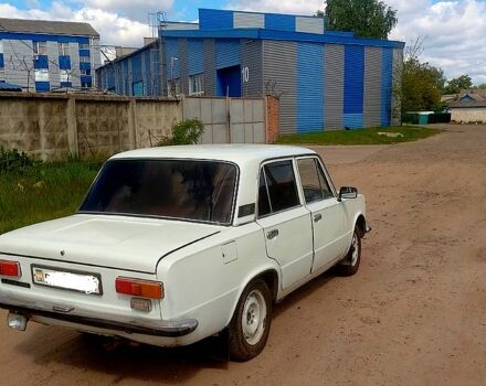 Белый ВАЗ 2101, объемом двигателя 1.3 л и пробегом 350 тыс. км за 650 $, фото 2 на Automoto.ua