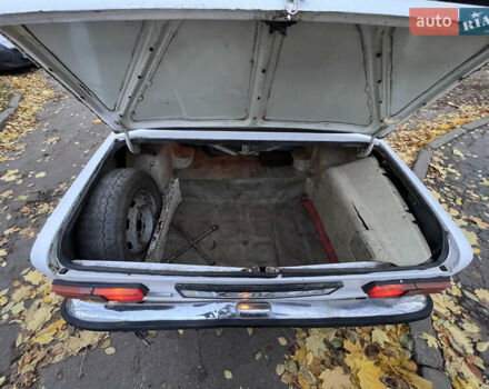 Белый ВАЗ 2101, объемом двигателя 0 л и пробегом 243 тыс. км за 450 $, фото 3 на Automoto.ua