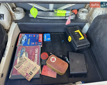 Белый ВАЗ 2101, объемом двигателя 1.2 л и пробегом 52 тыс. км за 3199 $, фото 43 на Automoto.ua