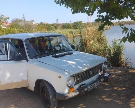 Белый ВАЗ 2101, объемом двигателя 1 л и пробегом 1 тыс. км за 450 $, фото 1 на Automoto.ua