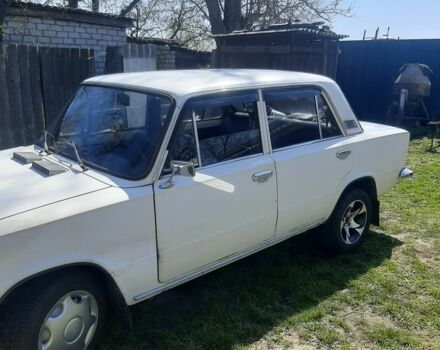 Белый ВАЗ 2101, объемом двигателя 1 л и пробегом 70 тыс. км за 30000 $, фото 3 на Automoto.ua
