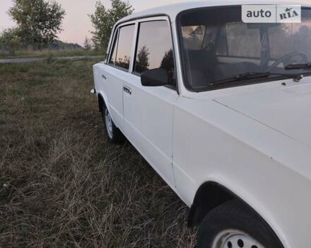 Білий ВАЗ 2101, об'ємом двигуна 1.5 л та пробігом 200 тис. км за 1300 $, фото 31 на Automoto.ua