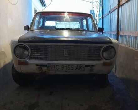 Белый ВАЗ 2101, объемом двигателя 1.2 л и пробегом 100 тыс. км за 330 $, фото 4 на Automoto.ua