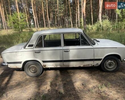 Белый ВАЗ 2101, объемом двигателя 1.5 л и пробегом 499 тыс. км за 313 $, фото 2 на Automoto.ua