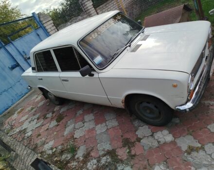 Белый ВАЗ 2101, объемом двигателя 1 л и пробегом 3 тыс. км за 568 $, фото 3 на Automoto.ua