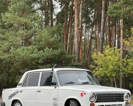 Белый ВАЗ 2101, объемом двигателя 1.5 л и пробегом 340 тыс. км за 800 $, фото 3 на Automoto.ua