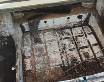 Білий ВАЗ 2101, об'ємом двигуна 0 л та пробігом 1000 тис. км за 500 $, фото 2 на Automoto.ua