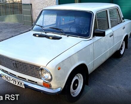 Белый ВАЗ 2101, объемом двигателя 13 л и пробегом 100 тыс. км за 750 $, фото 2 на Automoto.ua