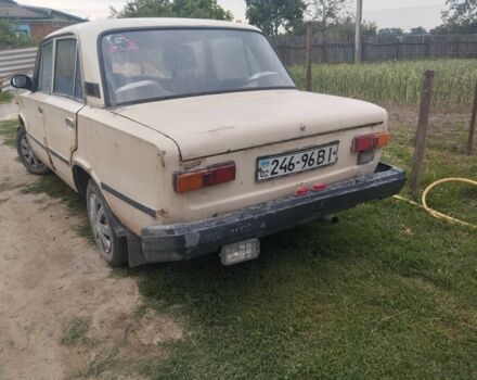 Белый ВАЗ 2101, объемом двигателя 1.3 л и пробегом 200 тыс. км за 450 $, фото 6 на Automoto.ua