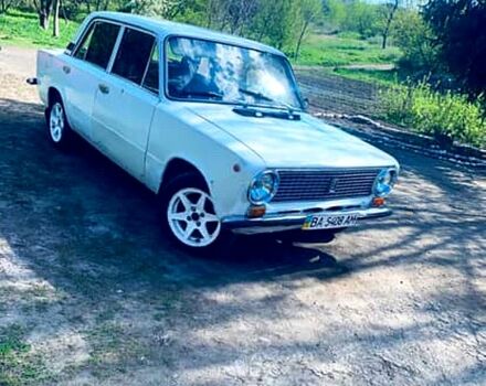 Белый ВАЗ 2101, объемом двигателя 1.7 л и пробегом 300 тыс. км за 580 $, фото 4 на Automoto.ua