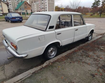 Белый ВАЗ 2101, объемом двигателя 1.2 л и пробегом 100 тыс. км за 476 $, фото 2 на Automoto.ua