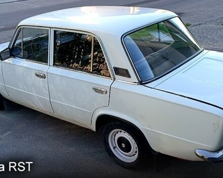 Белый ВАЗ 2101, объемом двигателя 13 л и пробегом 100 тыс. км за 750 $, фото 3 на Automoto.ua