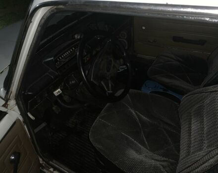 Белый ВАЗ 2101, объемом двигателя 1.3 л и пробегом 350 тыс. км за 360 $, фото 5 на Automoto.ua