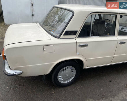 Білий ВАЗ 2101, об'ємом двигуна 1.2 л та пробігом 65 тис. км за 1500 $, фото 6 на Automoto.ua