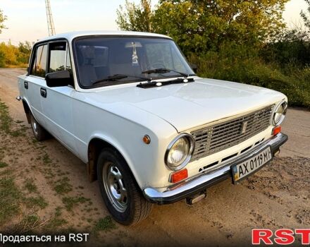 Белый ВАЗ 2101, объемом двигателя 1.3 л и пробегом 150 тыс. км за 899 $, фото 2 на Automoto.ua