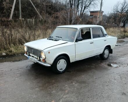 Белый ВАЗ 2101, объемом двигателя 1 л и пробегом 1 тыс. км за 391 $, фото 1 на Automoto.ua