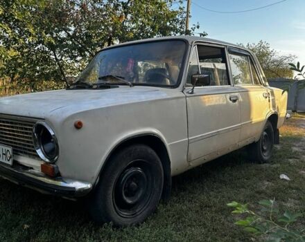 Білий ВАЗ 2101, об'ємом двигуна 1.1 л та пробігом 3 тис. км за 357 $, фото 2 на Automoto.ua