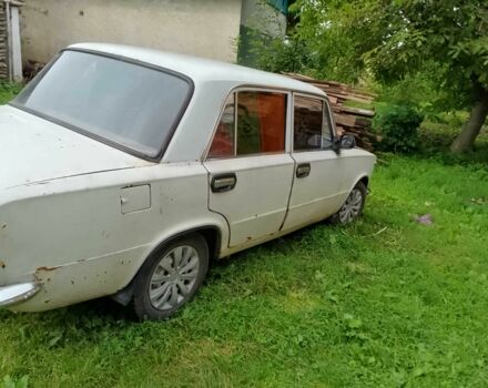 Белый ВАЗ 2101, объемом двигателя 1 л и пробегом 853 тыс. км за 300 $, фото 1 на Automoto.ua