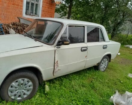 Белый ВАЗ 2101, объемом двигателя 1 л и пробегом 853 тыс. км за 300 $, фото 3 на Automoto.ua