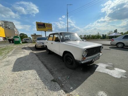 ВАЗ 2101 1970 у Києві на Automoto.ua Білий ВАЗ 2101, об'ємом двигуна 1.2 л та пробігом 90 тис. км за 314 $, фото 1 на Automoto.ua
