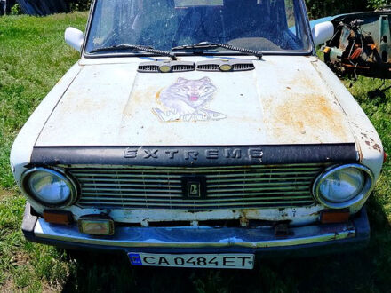 ВАЗ 2101 1970 в Драбове на Automoto.ua Белый ВАЗ 2101, объемом двигателя 1.2 л и пробегом 200 тыс. км за 290 $, фото 1 на Automoto.ua