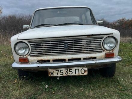 ВАЗ 2101 1971 в Полтаве на Automoto.ua Белый ВАЗ 2101, объемом двигателя 1.2 л и пробегом 1 тыс. км за 264 $, фото 1 на Automoto.ua