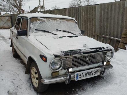 Белый ВАЗ 2101, объемом двигателя 1.2 л и пробегом 50 тыс. км за 500 $, фото 1 на Automoto.ua