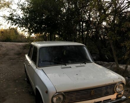 Белый ВАЗ 2101, объемом двигателя 0 л и пробегом 100 тыс. км за 432 $, фото 1 на Automoto.ua