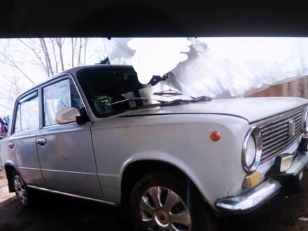 Белый ВАЗ 2101, объемом двигателя 1.2 л и пробегом 40 тыс. км за 607 $, фото 1 на Automoto.ua