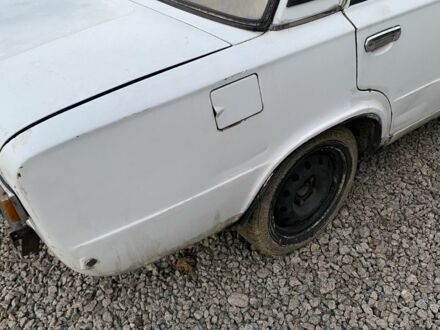 Белый ВАЗ 2101, объемом двигателя 1.2 л и пробегом 300 тыс. км за 358 $, фото 1 на Automoto.ua