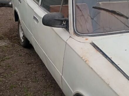 ВАЗ 2101 1972 у Краматорске на Automoto.ua Білий ВАЗ 2101, об'ємом двигуна 0 л та пробігом 64 тис. км за 363 $, фото 1 на Automoto.ua