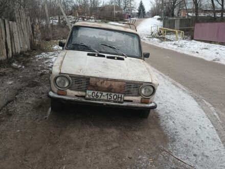 Белый ВАЗ 2101, объемом двигателя 1 л и пробегом 6 тыс. км за 278 $, фото 1 на Automoto.ua
