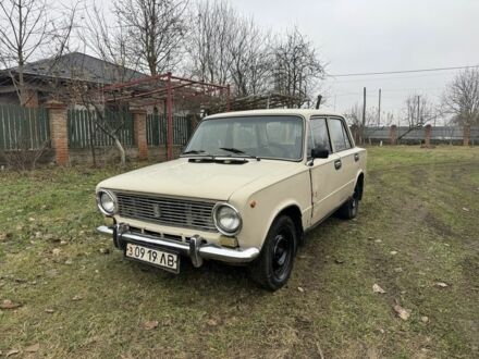 Белый ВАЗ 2101, объемом двигателя 1.3 л и пробегом 2 тыс. км за 355 $, фото 1 на Automoto.ua