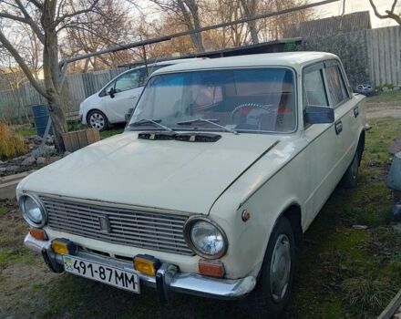 Белый ВАЗ 2101, объемом двигателя 0 л и пробегом 120 тыс. км за 320 $, фото 1 на Automoto.ua