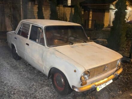 Белый ВАЗ 2101, объемом двигателя 0 л и пробегом 100 тыс. км за 162 $, фото 1 на Automoto.ua
