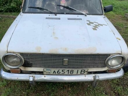 ВАЗ 2101 1974 у Коломые на Automoto.ua Білий ВАЗ 2101, об'ємом двигуна 1 л та пробігом 200 тис. км за 242 $, фото 1 на Automoto.ua