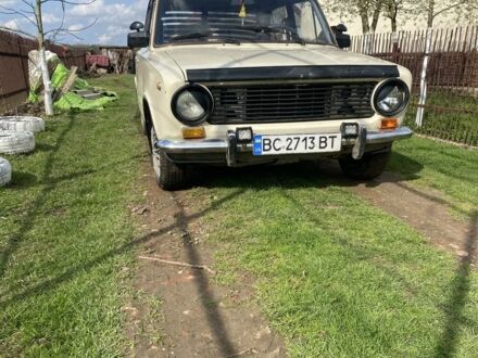 ВАЗ 2101 1974 у Львові на Automoto.ua Білий ВАЗ 2101, об'ємом двигуна 0 л та пробігом 111 тис. км за 19000 $, фото 1 на Automoto.ua