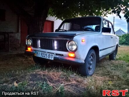 Белый ВАЗ 2101, объемом двигателя 1.3 л и пробегом 50 тыс. км за 399 $, фото 1 на Automoto.ua